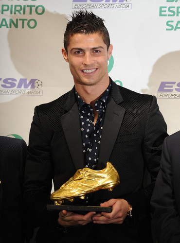 Ronaldo, bi-Bota de Ouro