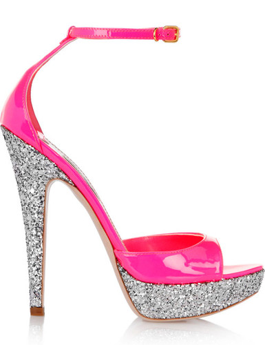 Resultado de imagem para Salto Alto rosa barbie