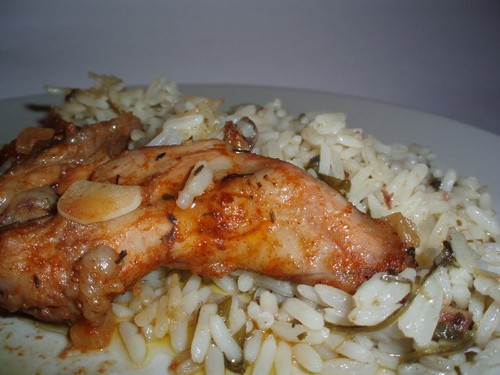 Coelho frito com arroz de coentros