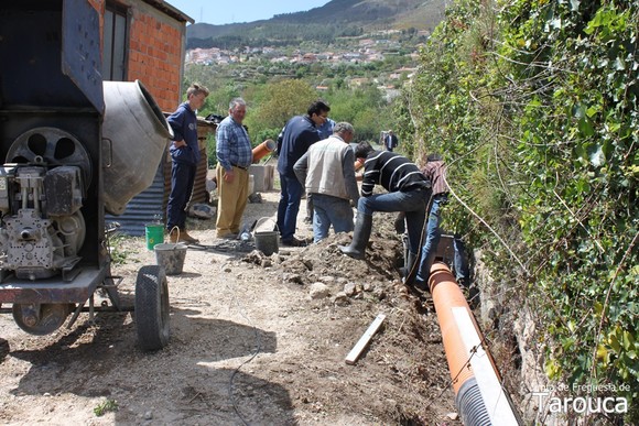 http://c4.quickcachr.fotos.sapo.pt/i/Nb113d092/14915978_ULCpz.jpeg