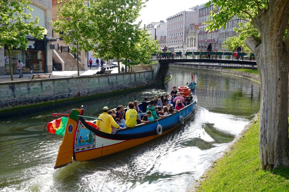 Aveiro Portugal.jpg