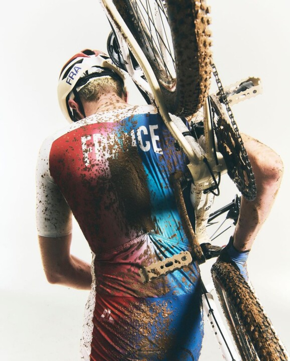 430823681_18429060571057337_1120305801390247193_n.