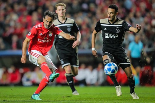 Jonas_Benfica_Ajax.jpg Jonas_Benfica_Ajax.jpg