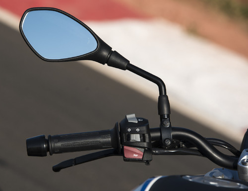 COLOQUEI GARUPA RABETÃO E FIZ UM BANCO DE CÂMERA DE AR NA BIKE DO