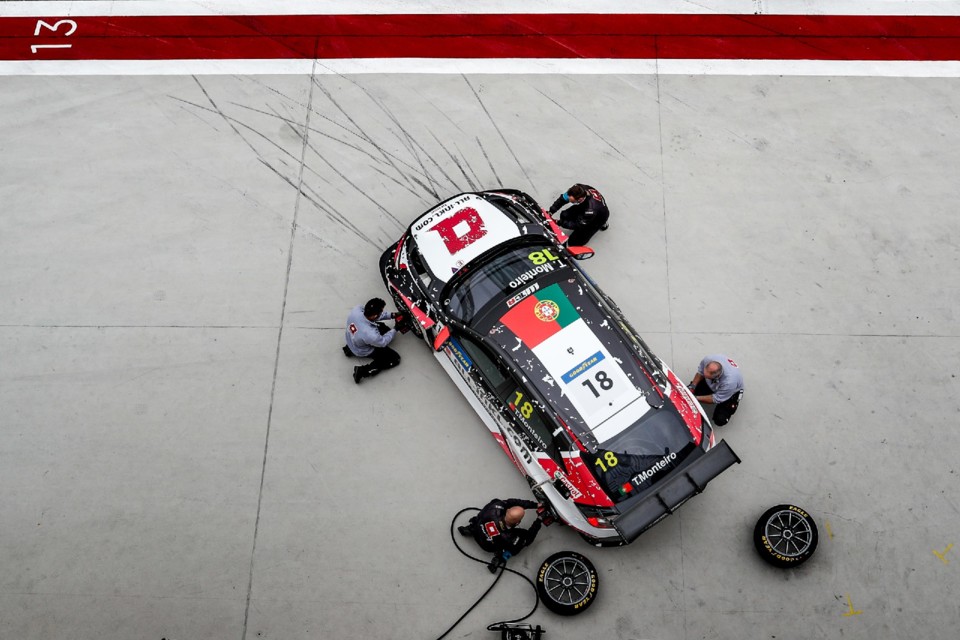 09-Tiago-Monteiro-scaled.jpg 09-Tiago-Monteiro-scaled.jpg