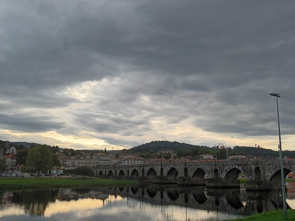 Não me canso disto Ponte de Lima.jpg