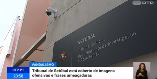 TJ-Setubal-ParedesGrafitadas5.jpg TJ-Setubal-ParedesGrafitadas5.jpg