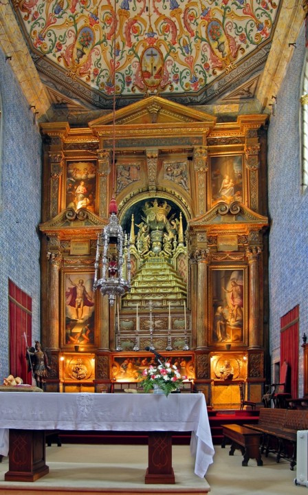 Capela da Universidade de Coimbra, altar mor.jpg