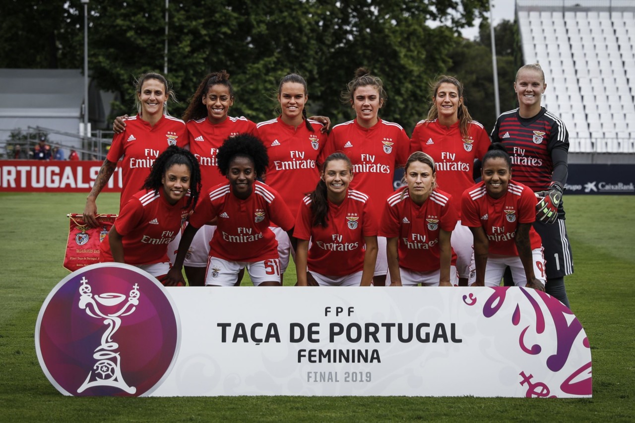 Futebol feminino_1.jpg