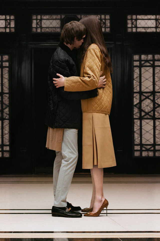 Burberry-Resort-2019-Collection-Runway-Fashion-Tom