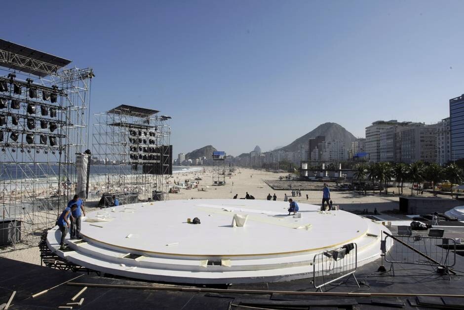 JMJ - Copacabana - Em ritimo acelerado para a mont