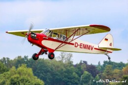Piper Cub_vermelha_f02.jpg